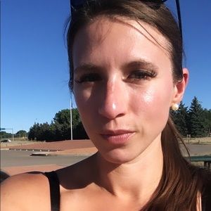 Meet your Posher, Raelynn